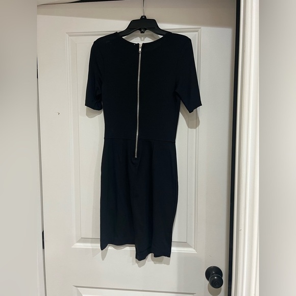 Black Dress - Picture 3 of 4